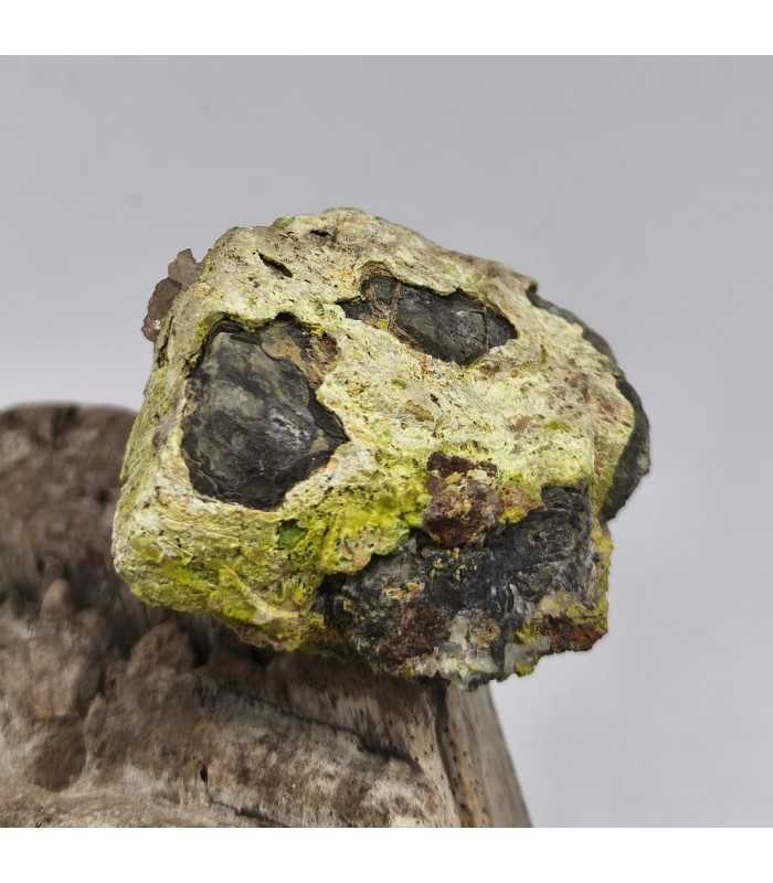 Pyromorphite sur galène, L'Argentolle, Saône et Loire (71)