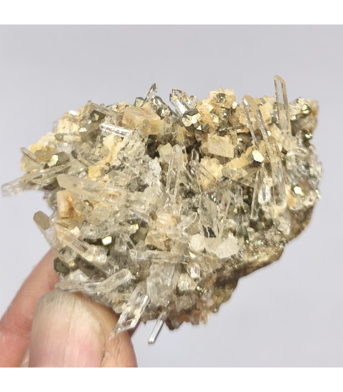 Quartz, Pyrite, Dolomite, Saint Pierre de Mésage , Isère (38)