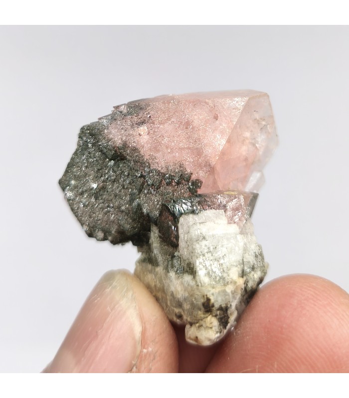 Fluorite Rose, Massif du Mont Blanc, Haute Savoie (74)